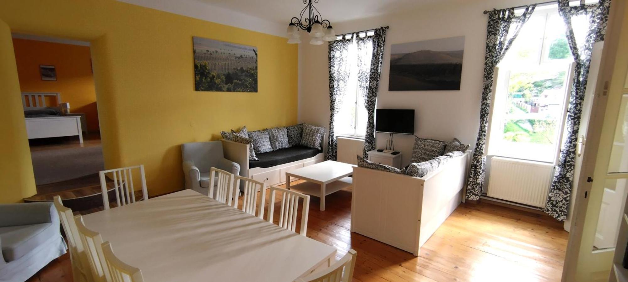 Vinarske Apartmany زنويمو المظهر الخارجي الصورة